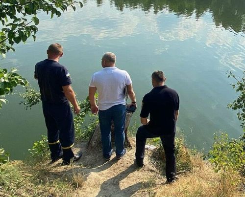 
На Тернопільщині зник 57-річний чоловік: його речі знайшли на березі водойми