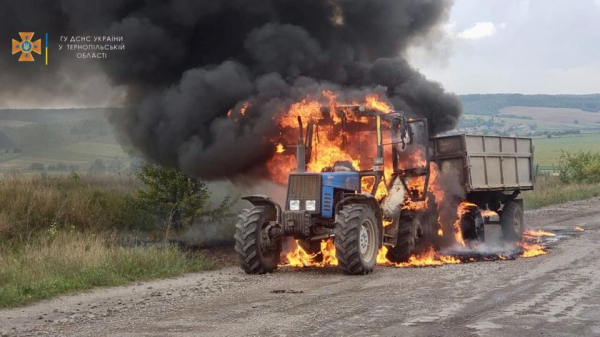 На об’їзній Монастириської загорівся трактор