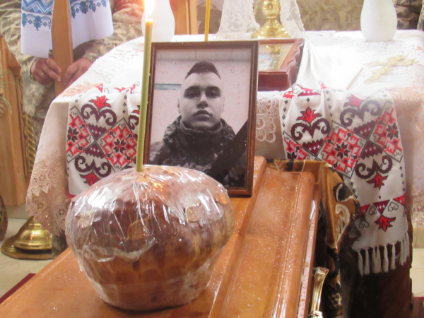 
20-літнім він пішов у вічність: на Кременеччині поховали захисника Віктора Присяжнюка (фото)