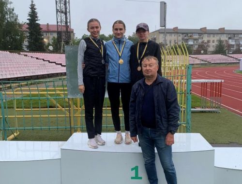 
Тернопільські легкоатлети привезли з чемпіонату України три медалі 