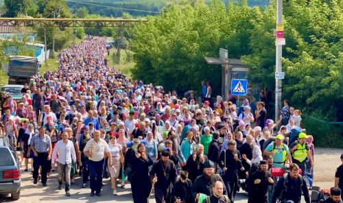 
СБУ не виявила складу злочину у скандальній ході московського патріархату до Почаєва