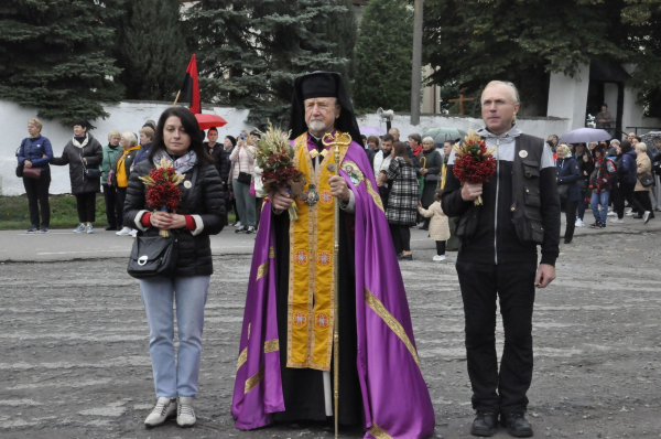 
У Зарваниці відбулося XIV Всеукраїнське військове паломництво (фото)
