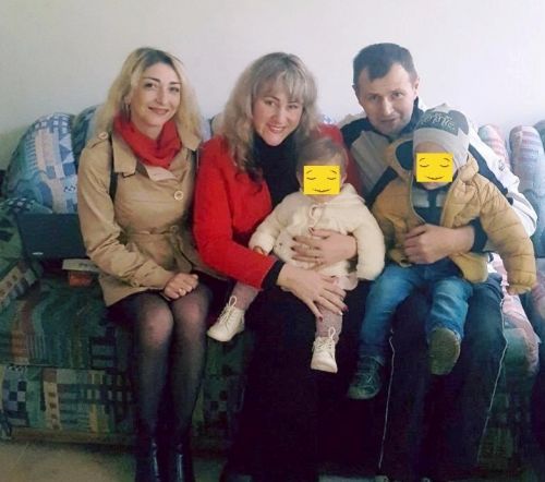 
Двоє малюків, позбавлених батьківського піклування, знайшли нову сім’ю на Тернопільщині