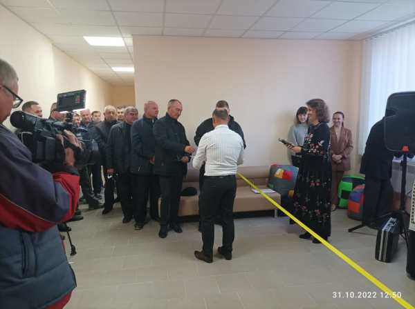 
У громаді на Тернопільщині відкрили сучасний центр здоров'я (фото)