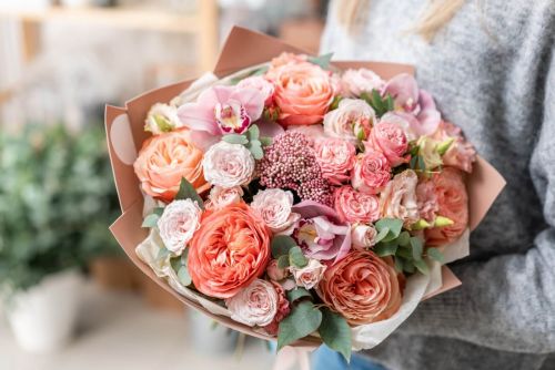 
Flowers.ua – сервіс доставки квітів та подарунків у Тернополі та всій Україні
