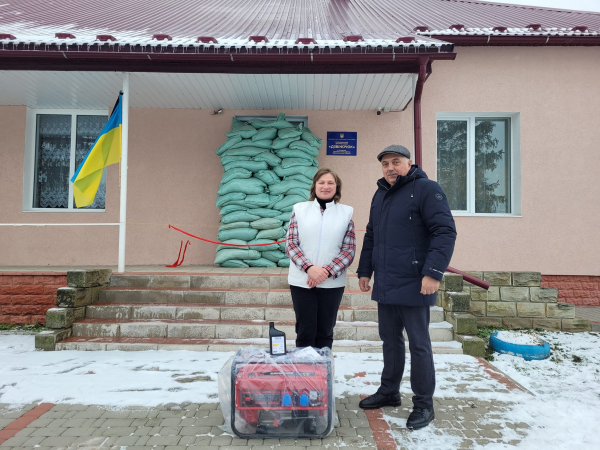 
Генератори для закладів освіти і медицини придбали у громаді на Тернопіллі (ФОТО)