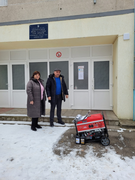 
Генератори для закладів освіти і медицини придбали у громаді на Тернопіллі (ФОТО)