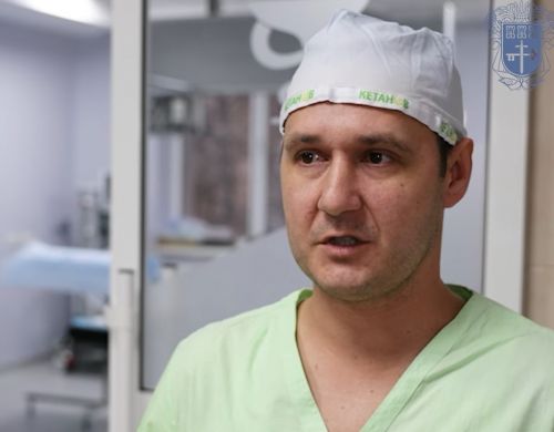
"Травми шокували", – лікар з Маріуполя, який переїхав на Тернопілля, розповів про перші години вторгнення