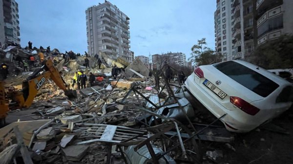 
Потужний землетрус на півдні Туреччини забрав понад 500 життів (фото)
