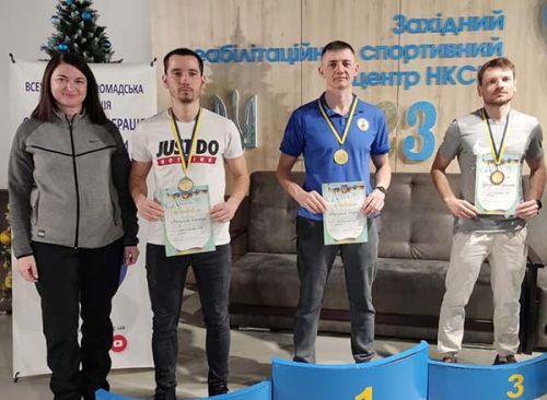 
Тернопільський спортсмен-лижник став кращим в Україні (фотофакт)
