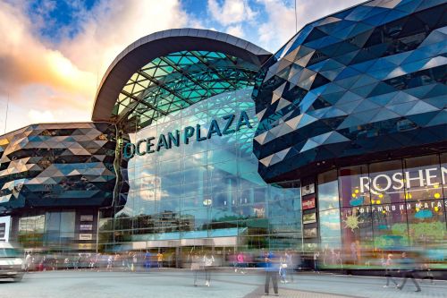 
Столичний ТРЦ Ocean Plaza, який належав соратнику путіна, націоналізувала Україна