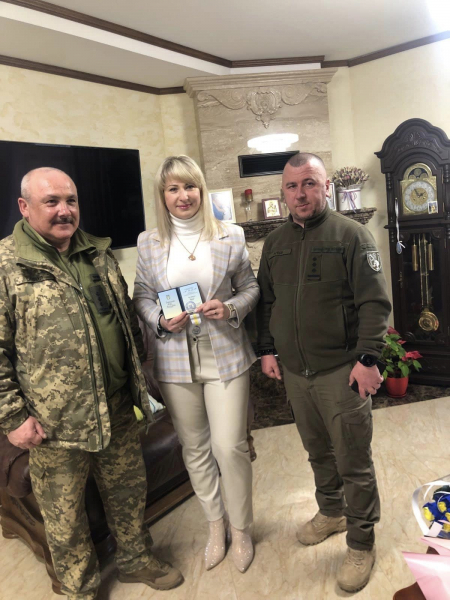 
Родина з Тернопільщини отримала високу нагороду від Головнокомандувача ЗСУ