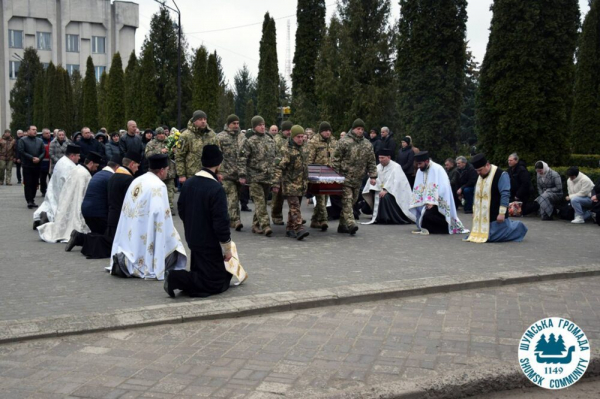 На Шумщині завтра День жалоби: прощаються з 19-річним захисником