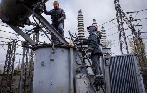 
На електростанціях тривають ремонти: українців попереджують про можливі фейки у соцмережах
