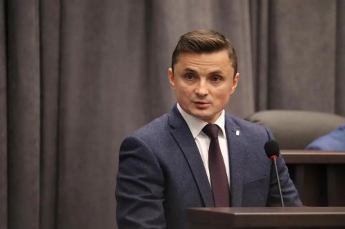 
Обвинувачення просить для Михайла Головка заставу у розмірі 13 мільйонів гривень (відео)