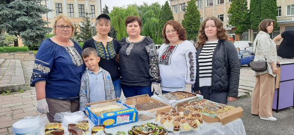 
У Збаражі в День батька зібрали понад 60 000 грн на потреби ЗСУ (фото)