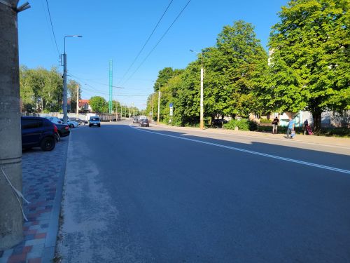 
Місця для розвороту не передбачили: на вулиці Бережанській у Тернополі за 5 років оновили розмітку (фото)
