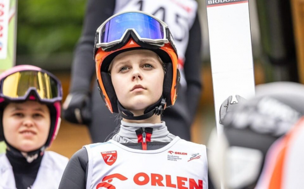 14-річна кременчанка Каріна Козлова – бронзова призерка турніру FIS Youth Cup