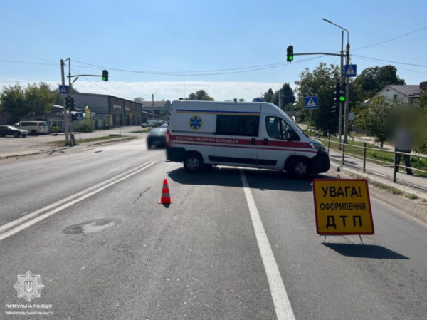 Автотроща на Бродівській в Тернополі: є травмовані