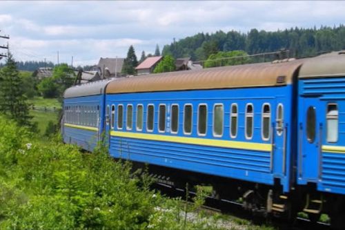 
Низка поїздів, що курсують через Тернопіль, тимчасово змінять маршрут