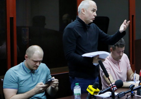 
Михайла Головка та Нестора Шуфрича захищають одні й ті ж адвокати (фото, відео)