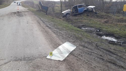 
ДБР повідомило про підозру військовослужбовцю на Тернопільщині, який  вчинив п’яне ДТП, де загинув його брат