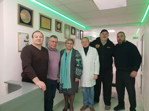 
Тернопільська профспілка військових та учасників бойових дій відвідала відкриття клініки в Ірпені (фото)