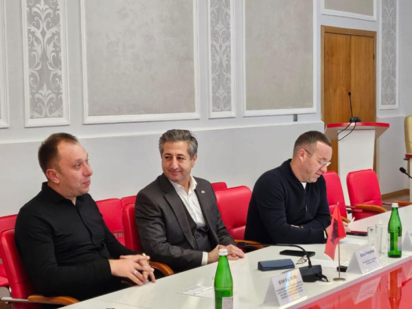 Про що домовлявся консул Албанії на Тернопільщині