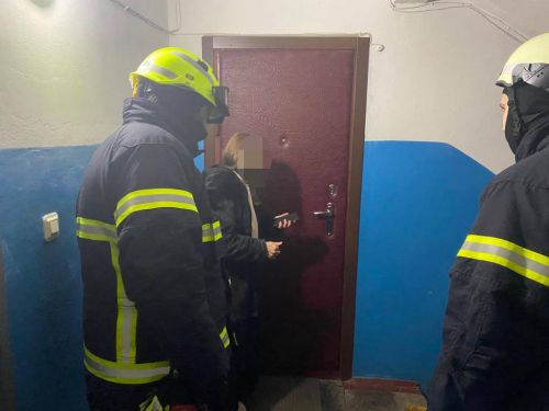 
Не виходила на зв’язок: у квартирі рятували мешканку Тернопільщини