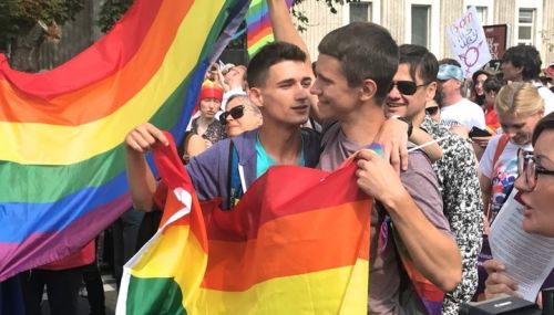 
Чи отримуватимуть ЛГБТ-пари благословення в Українській греко-католицькій церкві