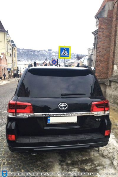
На Тернопільщині штрафують водіїв елітних авто, які порушують ПДР (фото)