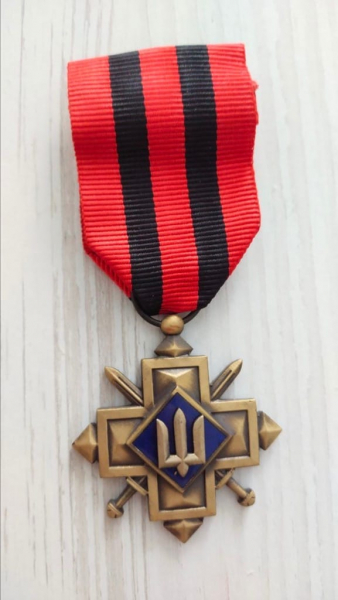 
Військовий з Кременеччини отримав високу нагороду від Головнокомандувача ЗСУ