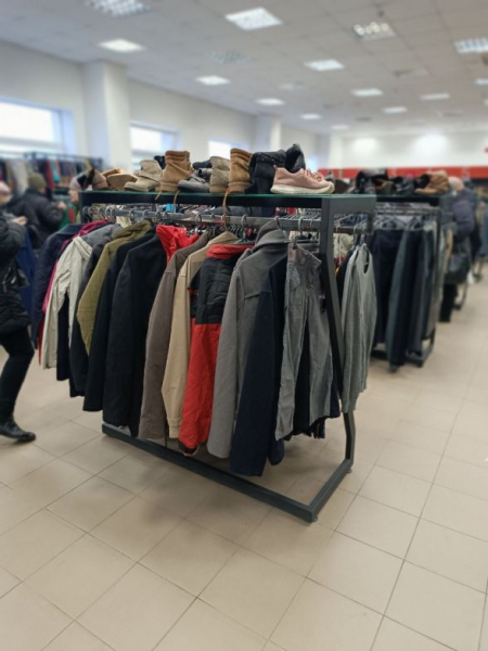 Від 19 до 390 гривень за кілограм: порівнюємо ціни в шести секонд-хендах Тернополя