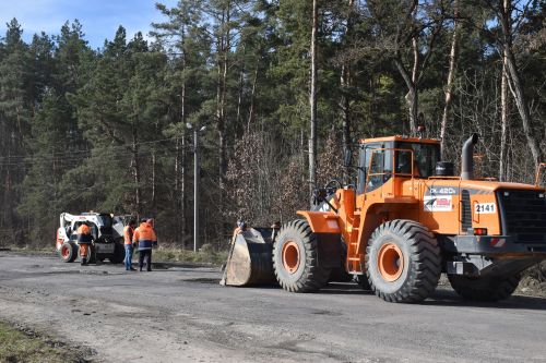 
На Бучаччині ремонтують дороги місцевого значення