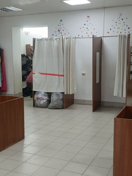 Від 19 до 390 гривень за кілограм: порівнюємо ціни в шести секонд-хендах Тернополя