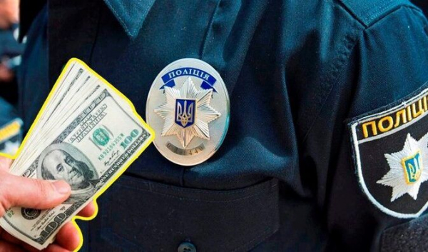 На Кременеччині водії щедрі на “чайові” для поліцейських На Кременеччині водії щедрі на “чайові” для поліцейських