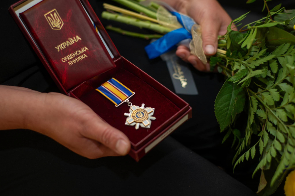 Захисників з Тернопільщини посмертно відзначили державними нагородами