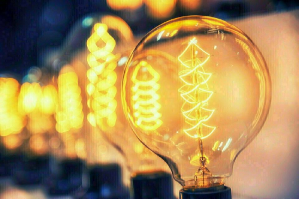 Усіх споживачів Тернопільщини просять обмежити споживання електроенергії