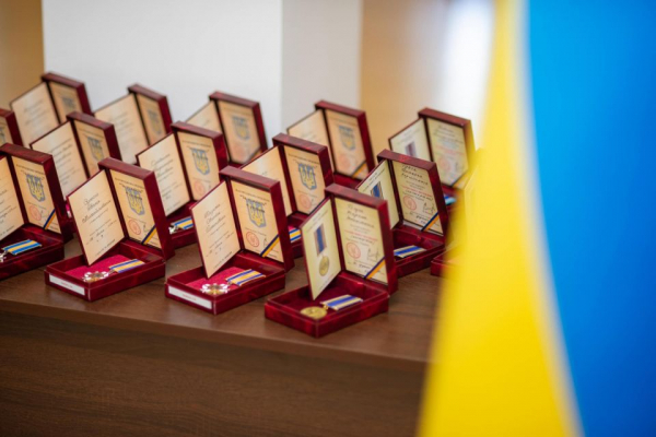 Захисників з Тернопільщини посмертно відзначили державними нагородами