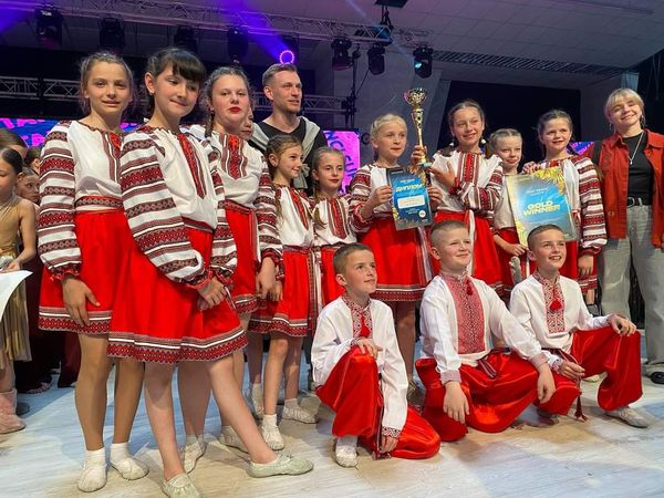 
Дитячий танцювальний колектив з села на Тернопіллі посів перше місце на фестивалі у столиці (фото)