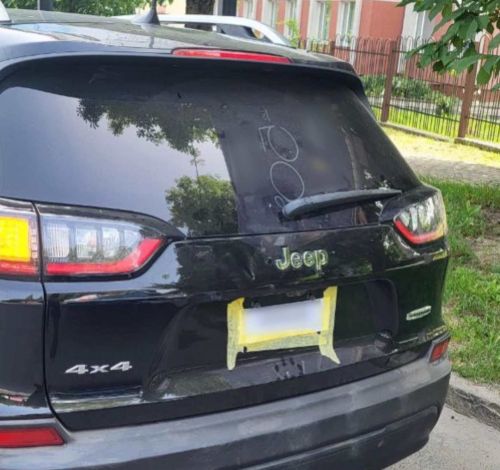 
У Тернополі штрафують водіїв з дивними номерними знаками (фото)