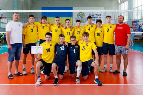 
Юні волейболісти з Тернополя стали срібними призерами Чемпіонату України