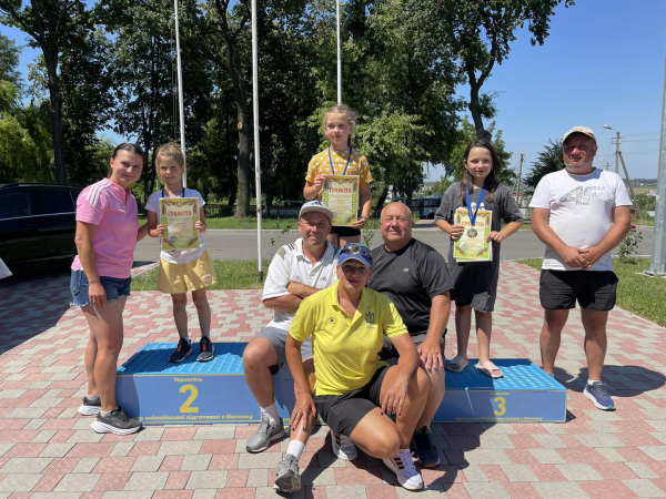 
Чемпіонами та призерами змагань з літнього біатлону стали юні спортсмени з Великоберезовицької громади (ФОТО)