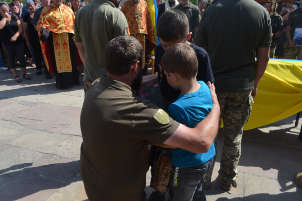 
У Білобожницькій громаді на Тернопільщині попрощались з двома захисниками (фото)