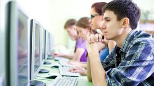 
Національний мультипредметний тест на максимальні 200 балів здали аж сто випускників з Тернопільщини