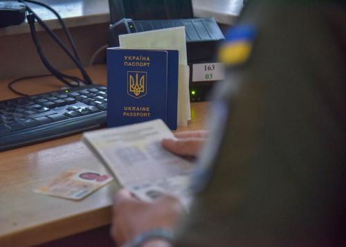 
Подружжя з Тернопільщини не пропустили на кордоні: завадили «шлюбні секрети»