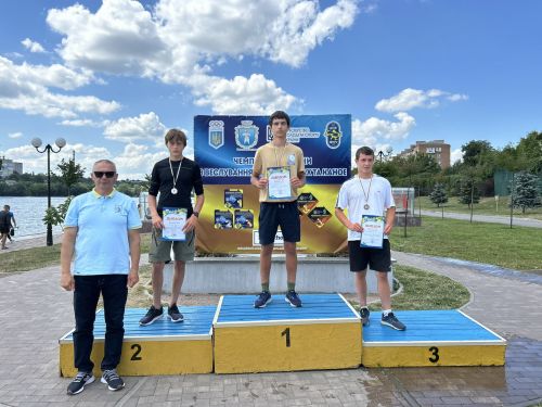
На командному чемпіонаті України з веслування на байдарках призерами стали спортсмени з Тернопільщини (ФОТО)
