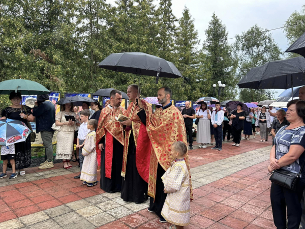 
Благодійний захід на підтримку 125 бригади відбувся у Великій Березовиці (ФОТО)