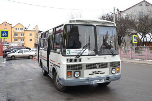 У громаді на Тернопільщині громадський транспорт переводять на безготівковий розрахунок