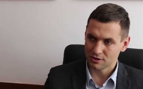 
Тернопільський ліцей №21 отримав нового директора: колектив виступив проти